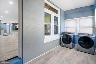 15 N Edgewood St in Philadelphia, PA - Building Photo - Building Photo
