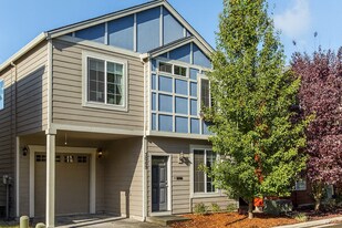 3069 SW Lanterna Pl in Hillsboro, OR - Building Photo