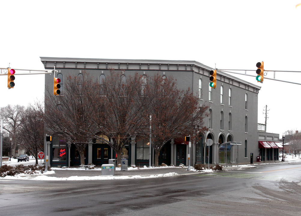 Clifford-Chatham Place Condos in Indianapolis, IN - Building Photo