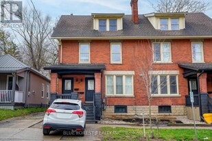 77 Cartwright St in London, ON - Building Photo