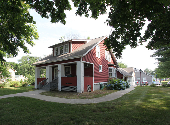 Saye Brooke Village West in Old Saybrook, CT - Building Photo - Building Photo