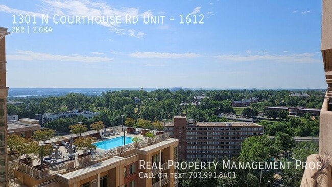 property at 1301 N Courthouse Rd