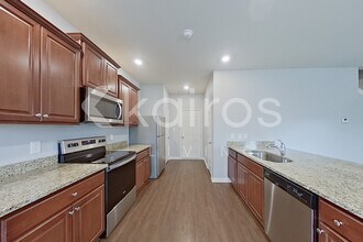 1040 Pilgrim Ln in Montevallo, AL - Foto de edificio - Building Photo