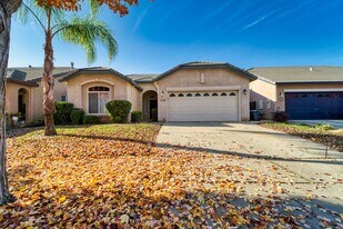 1148 Via Roma Way in Yuba City, CA - Building Photo