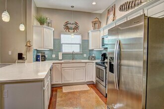 2211 TX-361 in Port Aransas, TX - Foto de edificio - Building Photo