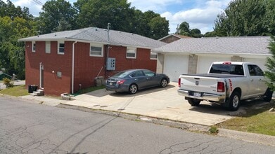 161 Miron Ave, Unit 161 in Weirton, WV - Building Photo - Building Photo