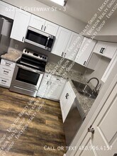 6221 E Greenway St in Mesa, AZ - Building Photo - Building Photo