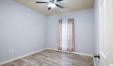 3450 Northlake Ave in Baton Rouge, LA - Building Photo - Building Photo