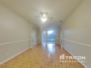 11724 S Stone Ln in Riverview, FL - Building Photo - Building Photo