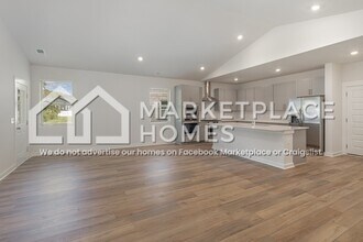 882 Nightingale Ave in Hendersonville, TN - Building Photo - Building Photo