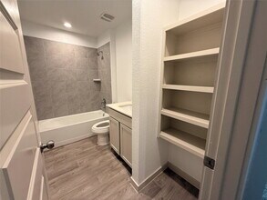 57 Spring Ln in Manvel, TX - Building Photo - Building Photo