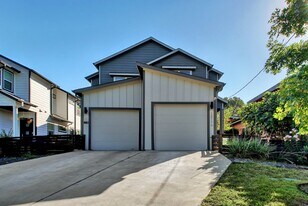 1211 Cometa St in Austin, TX - Building Photo