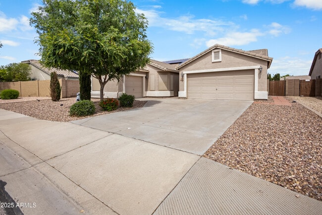 15651 N 164th Ln in Surprise, AZ - Building Photo - Building Photo