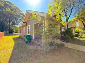 409 Grandin Rd in Charlotte, NC - Building Photo - Building Photo