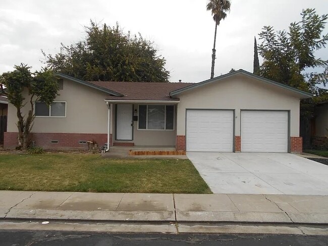 5777 Mohican Dr