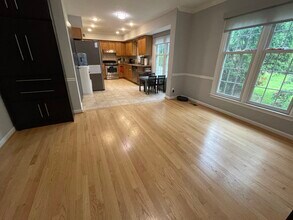 11920 Gainsborough Rd in Potomac, MD - Building Photo - Building Photo