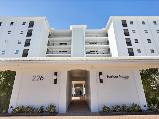 property at 226 Golden Gate Point