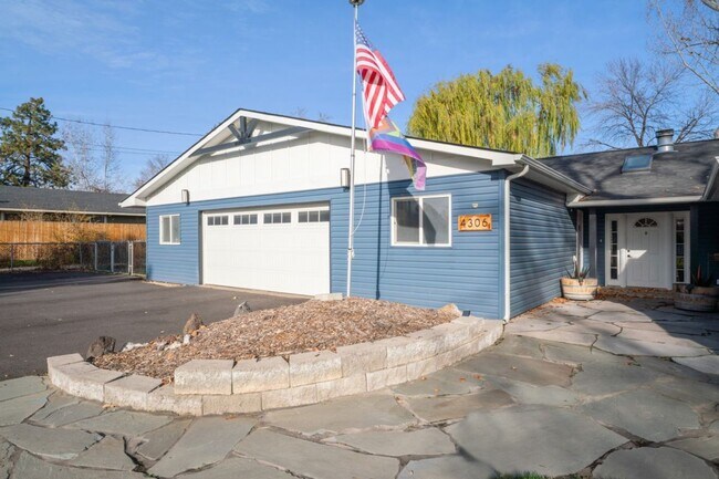 4304-4306 Plum St in Boise, ID - Building Photo - Building Photo