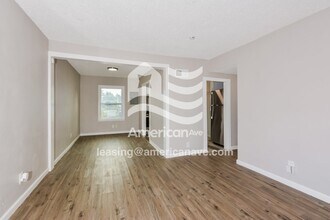 32 Barcelona Ave in St. Louis, MO - Building Photo - Building Photo
