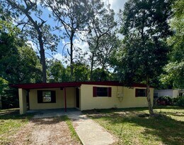 10533 Suomi St in Jacksonville, FL - Building Photo