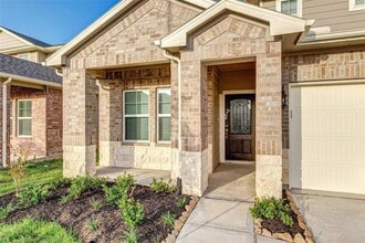 7215 Wilshire Ct in Arcola, TX - Building Photo - Building Photo