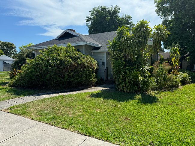 property at 934 SW 8th Ct