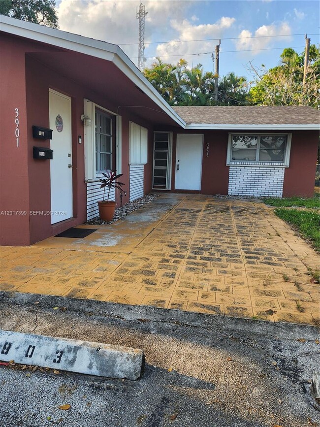 property at 3901 SW 51st St