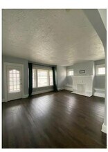 12917 Maplerow Ave in Garfield Heights, OH - Building Photo - Building Photo