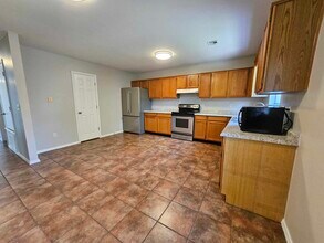 1 Holly Dr in Bentonville, AR - Building Photo - Building Photo