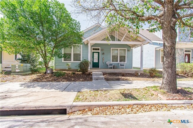 property at 421 Shadow Point