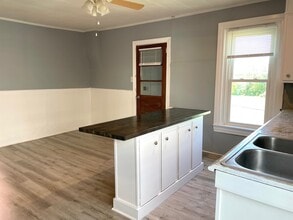 520 Main St, Unit #2 in Denver, PA - Building Photo - Building Photo