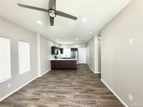 14 E Walnut Ave in McAllen, TX - Building Photo - Building Photo