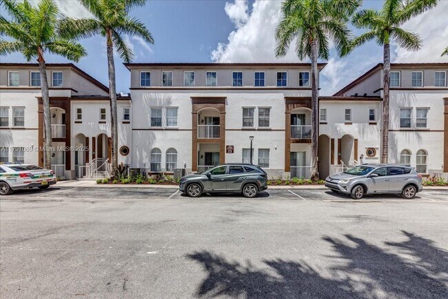 4465 SW 160th Ave in Miramar, FL - Building Photo - Building Photo