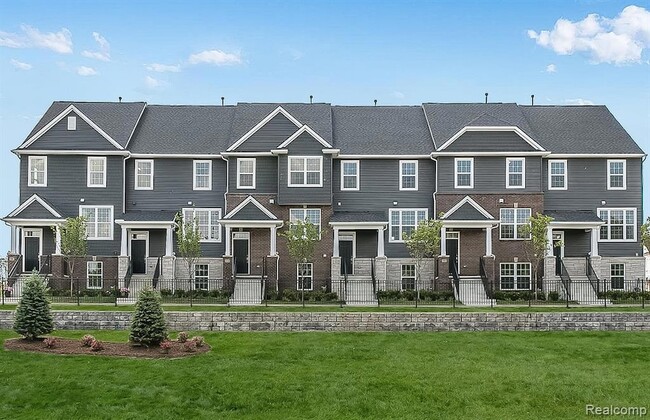 property at 359 N Sydney Ct