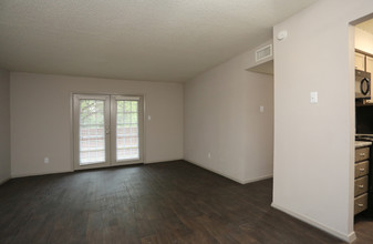 Riverbend Apartments in Desoto, TX - Building Photo - Interior Photo