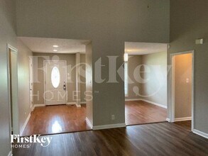 3271 Twelve Oaks Blvd in Clarksville, TN - Building Photo - Building Photo