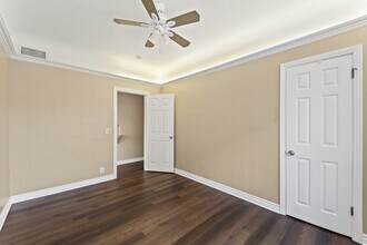 2510 Magnolia Ave in Long Beach, CA - Building Photo - Building Photo
