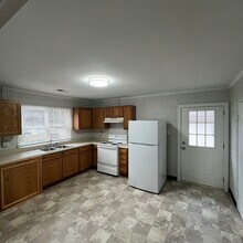 208 Harper St in Garner, NC - Foto de edificio - Building Photo