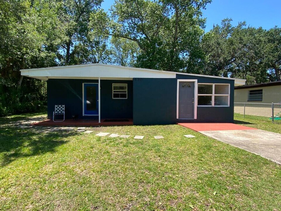 430 Dorothy Ave in Daytona Beach, FL - Building Photo