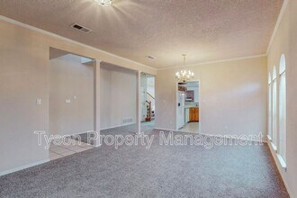 6916 La Merida Ave NE in Albuquerque, NM - Building Photo - Building Photo