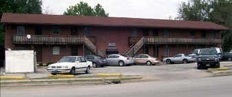 601 Falling Springs Rd Apartments