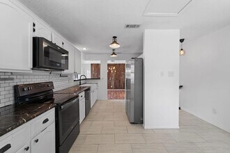 1828 Alameda Dr in Mesquite, TX - Building Photo - Building Photo