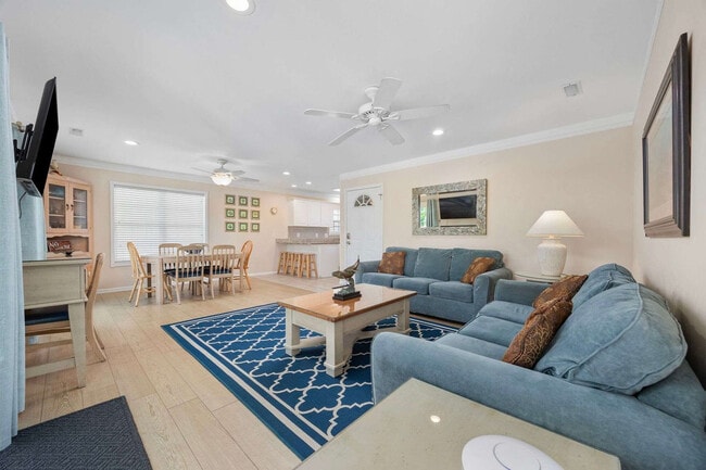 113A S Yaupon Dr in Surfside Beach, SC - Building Photo - Building Photo