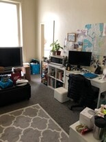 5213 Fifth Ave in Pittsburgh, PA - Building Photo