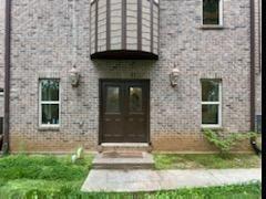 14355 Cogburn Rd in Alpharetta, GA - Building Photo