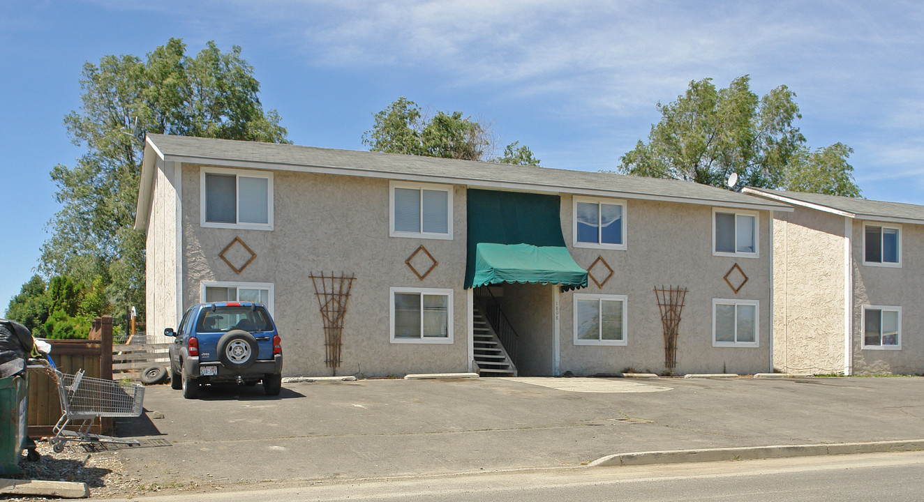 1804-1808 S Lawson St in Spokane, WA - Building Photo