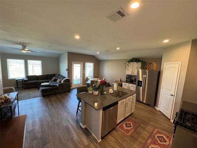 40619 Pine Spruce Ln in Magnolia, TX - Building Photo - Building Photo