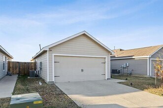 2234 Great Belt Blvd in Crandall, TX - Building Photo - Building Photo