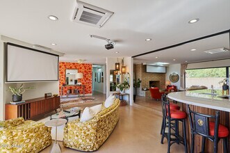 4016 E Flynn Ln in Paradise Valley, AZ - Building Photo - Building Photo