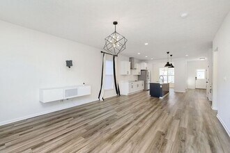 143 Steeples Blvd in Indianapolis, IN - Foto de edificio - Building Photo